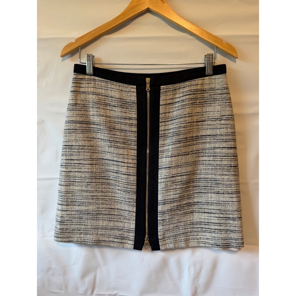Ann Taylor Women Black White Tweed Mini Skirt Front Zip Size 6 Textured Cotton